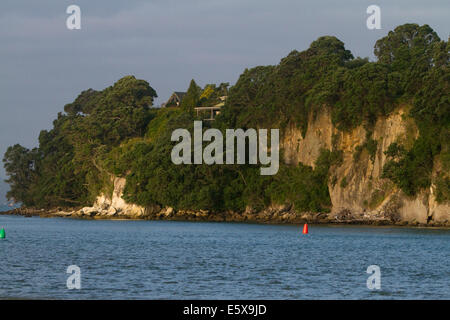 Mercury Bay liegt an der Ostküste der Coromandel-Halbinsel auf der Nordinsel von Neuseeland. Stockfoto