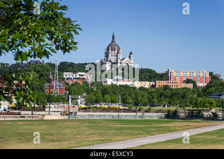 Kathedrale von St. Paul von Harriet Insel, St. Paul, Minnesota, USA. Stockfoto