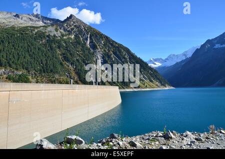 Der Naturpark Hochalpen Zillertaler Alpen ist ein Hochgebirgspark im wahrsten Sinne des Wortes. Stockfoto