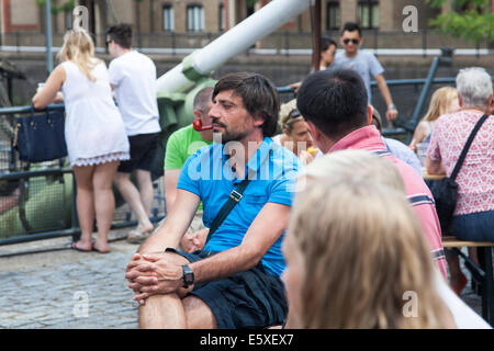 London, England 3. August 2014 "Schlemmen" Food Festival zeigt die besten Londoner Restaurants und Suppen Stockfoto