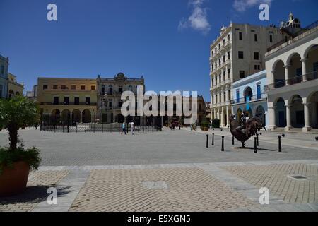 Restaurierten Gebäuden, Plaza Vieja, Alt-Havanna Stockfoto