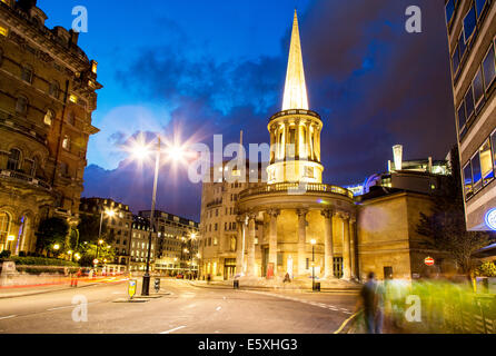 All Souls Church Langham Place Regent Street Nacht London UK Stockfoto