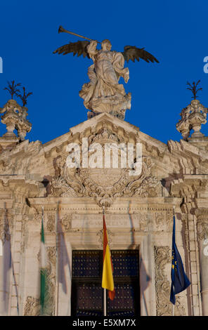 Rektorat der Universität-Fassade Detail, alte Tabakfabrik des 18. Jahrhunderts, Sevilla, Region von Andalusien, Spanien, Europa Stockfoto