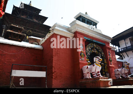 Hanuman Dhoka ist ein Komplex von Strukturen mit dem königlichen Palast der Malla-Könige in Basantapur Durbar Square in Kathmandu-Nepal Stockfoto