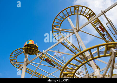 Lustige Fahrt auf Brighton Pier Brighton East Sussex England UK Stockfoto