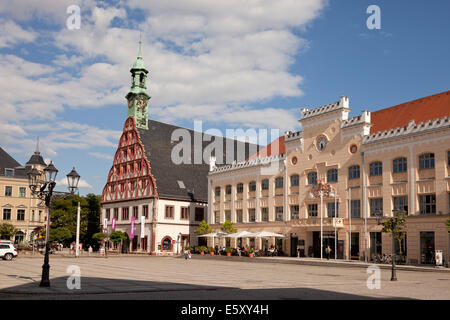 Zwickau-Rathaus und Theater Gewandhaus auf dem Hauptmarkt in Zwickau, Sachsen, Deutschland, Europa Stockfoto