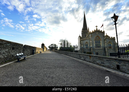 St Columb Kirche von Irland Kathedrale, Derry, Londonderry, abgeschlossen im Jahre 1633. Stockfoto