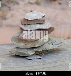 Steinen angeordnet im Stapel, Utah, USA Stockfoto