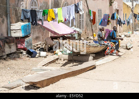 Straßenleben, Langue de Barbarie, St. Louis, Senegal Stockfoto