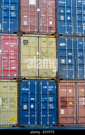 Container, Port Nelson, Südinsel, Neuseeland Stockfoto