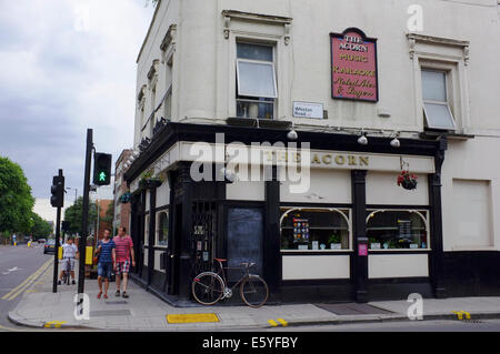 Das Acorn-Pub in Hackney, London Stockfoto