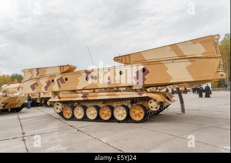 Brücke Schicht MTU-72. Russland Stockfoto