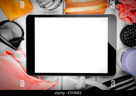 TabletPC und Strandleben Elemente noch Stockfoto