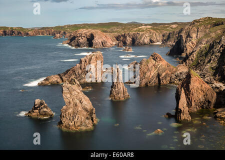 Mangersta oder Mangurstadh Strand und Meer-Stacks auf der Isle of Lewis und Harris, äußeren Hebriden, Schottland. Stockfoto