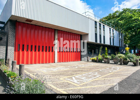 Feuerwache Garage in Nord-London Stockfoto