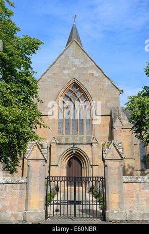 Haupttor Eingang für Dornoch Kathedrale Stockfoto