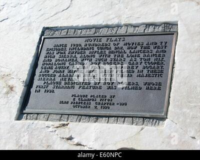 Gedenktafel des Gedenkens an die Wüste Film Wohnungen, in der Nähe von Lone Pine, Kalifornien Stockfoto