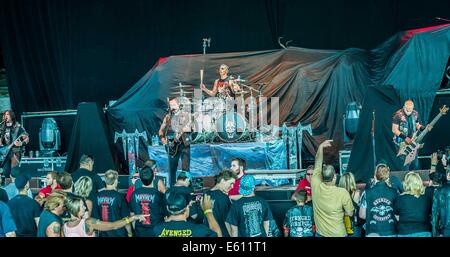 Clarston, MI, USA. 17. Juli 2014. Trivium führt beim Rockstar Mayhem Festival in DTE Energy Musiktheater in Clarkston, MI. © Alexis Simpson/ZUMA Draht/Alamy Live News Stockfoto