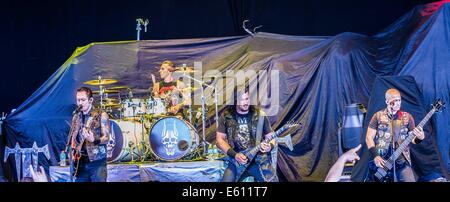 Clarston, MI, USA. 17. Juli 2014. Trivium führt beim Rockstar Mayhem Festival in DTE Energy Musiktheater in Clarkston, MI. © Alexis Simpson/ZUMA Draht/Alamy Live News Stockfoto