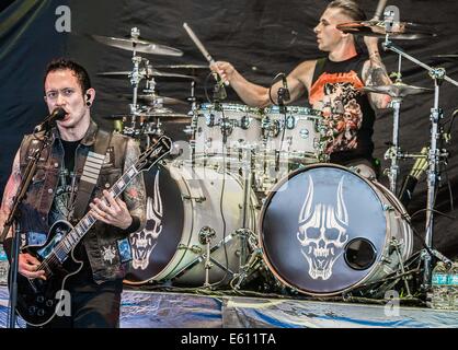 Clarston, MI, USA. 17. Juli 2014. Trivium führt beim Rockstar Mayhem Festival in DTE Energy Musiktheater in Clarkston, MI. © Alexis Simpson/ZUMA Draht/Alamy Live News Stockfoto