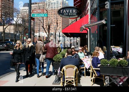 Taverne am Rush, Straßencafé auf Rush Street. Chicago, Illinois, USA. Stockfoto