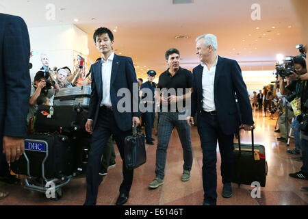 Tokio, Japan. 11. August 2014. Javier Aguirre (JPN) Fußball: Japans Neuzugang Trainer Javier Aguirre kommt am Flughafen Haneda in Tokio, Japan. Bildnachweis: Yohei Osada/AFLO SPORT/Alamy Live-Nachrichten Stockfoto