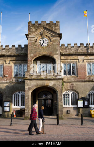 UK England, Dorset, Shaftesbury, High Street, Rathaus Stockfoto