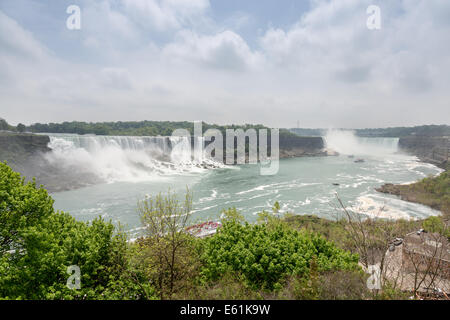 Blick auf die Niagarafälle von der kanadischen Küste, südlichen Ontario Kanada, Nordamerika Stockfoto