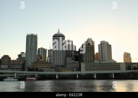 Morgendämmerung über Brisbane, Australien. Stockfoto