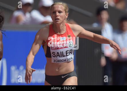 Zürich, Schweiz. 12. August 2014. Verena Sailer Deutschland konkurriert in der Frauen 100 Meter 1. Runde bei den Europäischen Leichtathletik Weltmeisterschaften 2014 im Letzigrund Stadion in Zürich, Schweiz, 12. August 2014. Foto: Bernd Thissen/Dpa/Alamy Live News Stockfoto