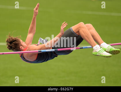 Zürich, Schweiz. 12. August 2014. Rico Freimuth Deutschland konkurriert Männer Hochsprung Veranstaltung von Decathlon Wettbewerb am Europäischen Leichtathletik Weltmeisterschaften 2014 im Letzigrund Stadion in Zürich, Schweiz, 12. August 2014. Foto: Bernd Thissen/Dpa/Alamy Live News Stockfoto