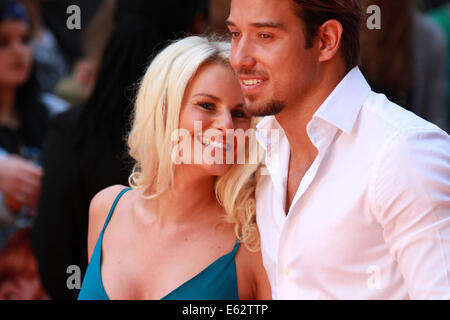 London, UK, 12. August 2014. Danielle Armstrong besucht die UK Premiere von was wenn im Odeon West End in London, Vereinigtes Königreich. Stockfoto