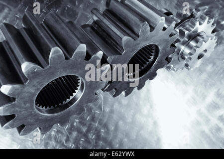 Titan und Stahl Zahnräder und Getriebe Stockfotografie - Alamy
