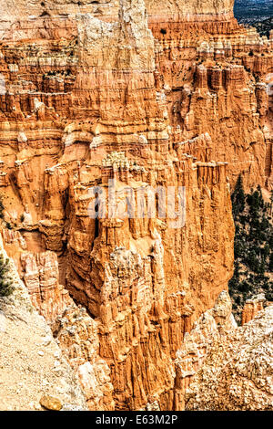 Gewaltige Sandstein Türme schaffen eine magische Aussicht im Bryce Canyon N.P. Stockfoto