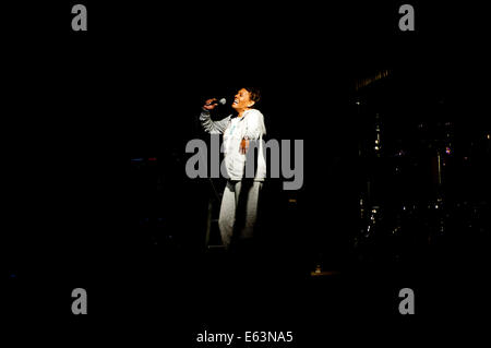 Sängerin Dionne Warwick im Konzert (2010) Stockfoto