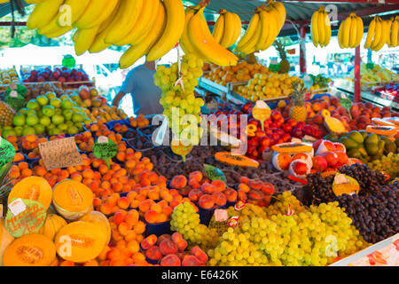 Marktstand Obst. Stockfoto