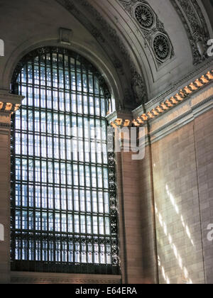 Mehrstöckigen Fenster, Haupthalle, Grand Central Terminal, NYC Stockfoto