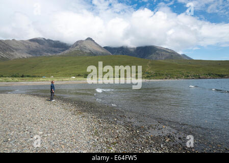 Ein Blick auf die Berge Cullin von der Glenbrittle Küste Isle Of Skye Scotland UK Stockfoto