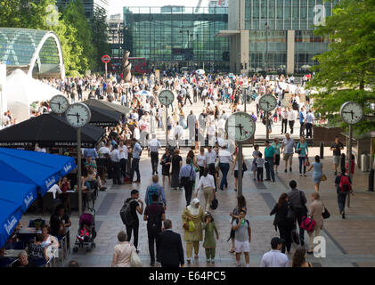 Abends Rush Hour - Canary Wharf - London Stockfoto
