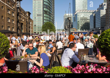Henrys Cafe Bar - West India Quay - Canary Wharf - London Stockfoto
