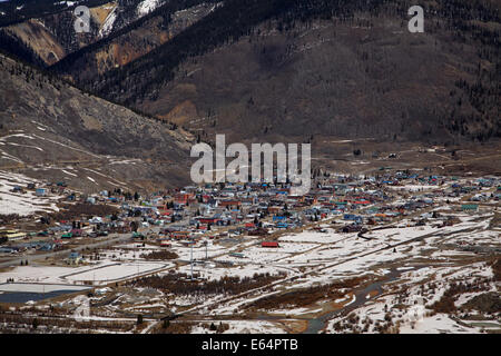 Der frühe Frühling Blick über die historischen Minenstadt Silverton, San Juan, Berge, Colorado, USA Stockfoto