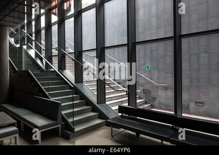 Der Malopolska Garten der Künste in Krakau, Polen. Architekt: Ingarden & Ewy Architekten, 2012. Blick auf die Treppe als gesehen fr Stockfoto