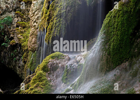 Schleierfälle Wasserfälle, Ammergauer Alpen, nahe Saulgrub, Upper Bavaria, Bavaria, Germany Stockfoto