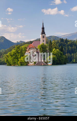 Bleder Insel mit St. Marien Kirche, Lake Bled, Bled, Slowenien Stockfoto