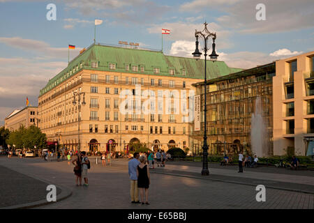 Hotel Adlon, Pariser Platz, Berlin, Deutschland, Europa Stockfoto