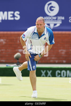 Paul FOSTER of Scotland V England in die Goldmedaille Spiel in der Mens Vieren im Kelvingrove Lawn Bowls Centre, 2014 Stockfoto