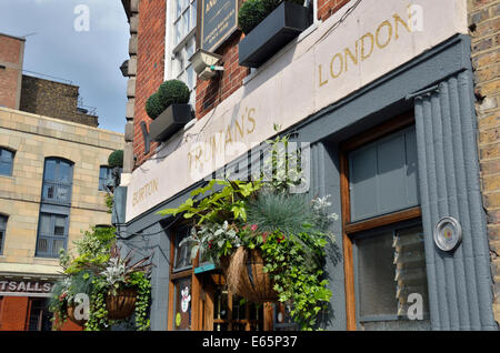 Das goldene Herz Pub in Shoreditch, London, UK. Stockfoto