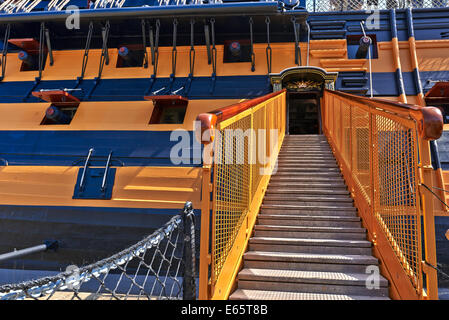 HMS Victory ist ein 104 Kanonen erstklassige Linienschiff der britischen Royal Navy, niedergelegt im Jahre 1759 und 1765 gegründet Stockfoto