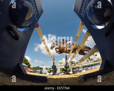 London, UK. 15. August 2014.  Der Longines Global Champions Tour von London. Allgemeine Ansicht während des CSI2 * Grandt und Partner GmbH-Prix. Bildnachweis: Stephen Bartholomäus/Alamy Live-Nachrichten Stockfoto