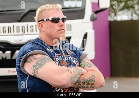 Lisburn, Nordirland. 15. August 2014 - Ron "Ronnie" Shirley von Lizard Lick Abschleppen öffnet Truckfest, Balmoral Park Credit: Stephen Barnes/Alamy Live News Stockfoto